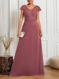 Abito lungo maxi a linea A in pizzo rosso anguria con scollo a V e maniche corte