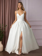 Abito da sposa bianco a gonna ampia con tasche in raso doppio