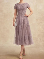 Robe de mère de la mariée A-line en tulle et dentelle, col arrondi, longueur thé