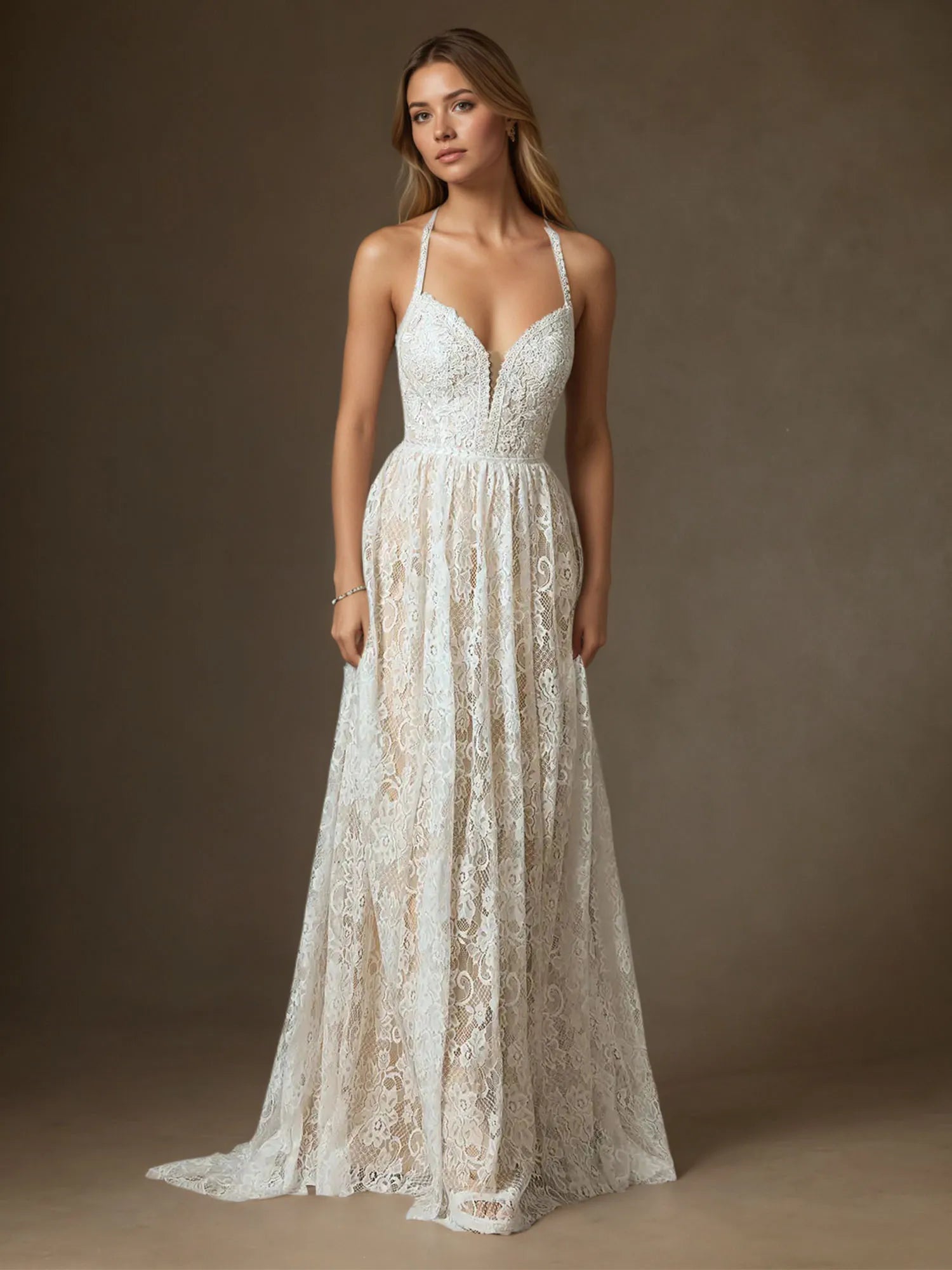 Abito da sposa in pizzo color champagne a linea A