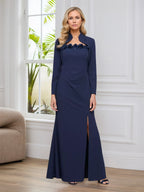 Vestido longo de mãe da noiva estilo tubinho/coluna com decote quadrado e plissados