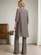 Conjunto de mono/pantalón separado de madre de la novia con encaje de gasa hasta el suelo, escote redondo y adornos de cuentas y lentejuelas