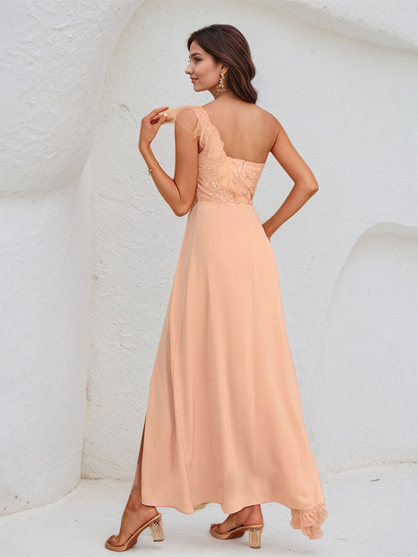 A-Linien Lachsfarbenes Chiffon Ein-Schulter ärmelloses knöchellanges Kleid mit hohem Schlitz