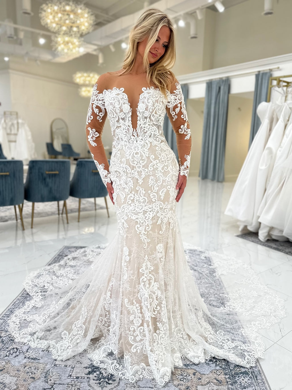 Long Sleeve Mermaid Wedding Dress With Full Lace Train
