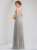 Silbernes A-Linien U-Ausschnitt bodenlanges Spitzen Chiffon Kleid mit Falten