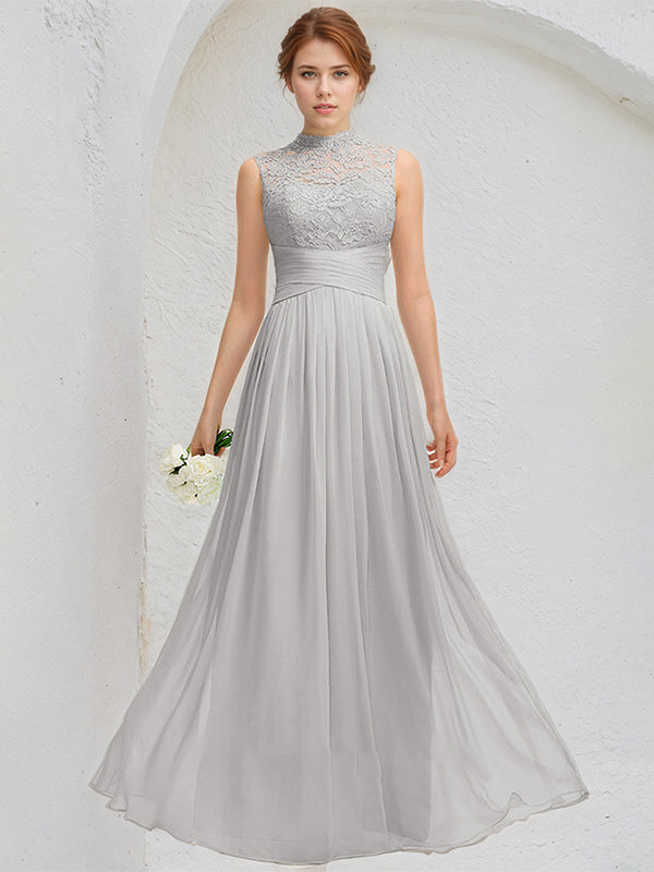 Abito da damigella lungo in chiffon e pizzo a linea A con collo alto e applicazioni argento