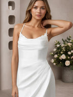 Vestido de novia sirena blanco con escote en V y satén elástico