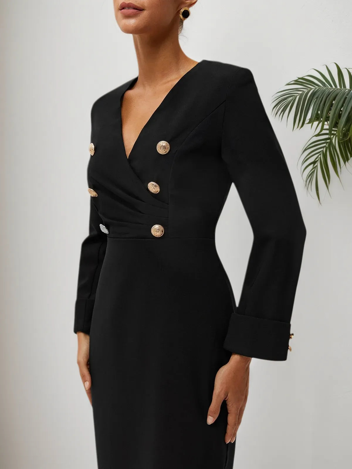 Vestido blazer midi negro con escote en V, manga larga y hebilla