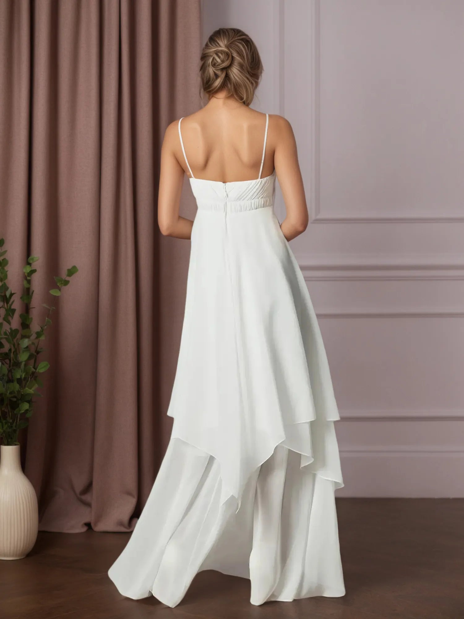 Vestido de novia blanco línea A con escote corazón y gasa