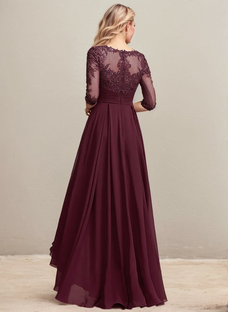Vestido de madre de la novia línea A con escote redondo ilusión, encaje asimétrico y gasa con lentejuelas plisadas