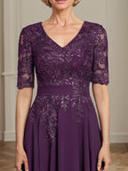 A-Linien V-Ausschnitt Tea-Length Spitzen-Chiffon Kleid für die Mutter der Braut mit Pailletten
