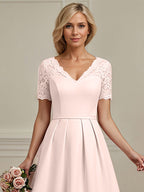 Vestido de madre de la novia rosa sonrojado línea A con escote en V y largo hasta el té de encaje y gasa