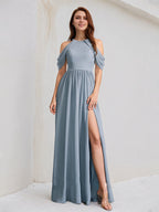 Abito da damigella a linea A in chiffon blu polvere con collo alto e lunghezza fino a terra