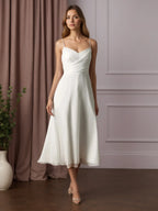 Weißes A-Linien V-Ausschnitt plissiertes knitterfreies Chiffon Hochzeitskleid