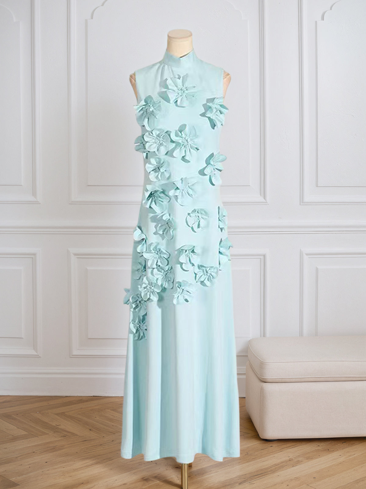 Vestido Longo Hank com Aplicação de Flores