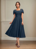 A-Linie Quadratischer Ausschnitt Tee-Länge Chiffon Brautmutterkleid mit Plissierten Pailletten