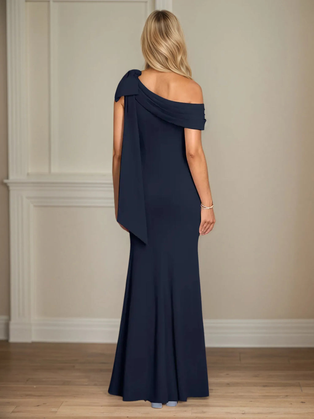 Trumpet/Mermaid Ein-Schulter Ärmelloses Stretch-Crêpe Kleid für die Brautmutter mit Schleife