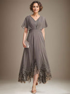 A-Linien-Kleid mit V-Ausschnitt, asymmetrischer Spitze, Chiffon, Mutter der Braut, mit Plisseefalten