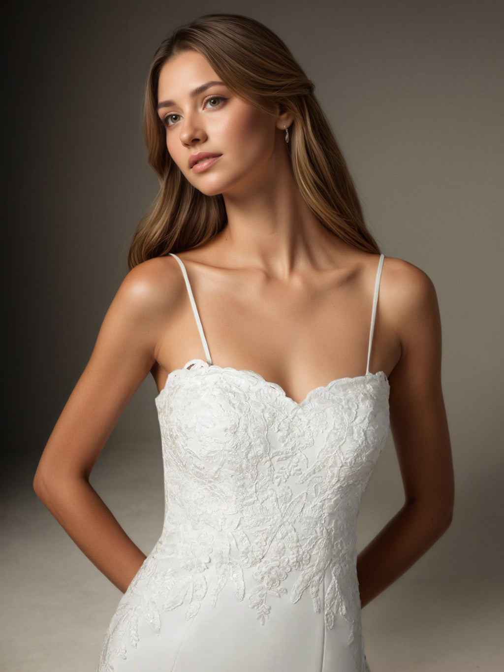 Weißes Meerjungfrauen-Hochzeitskleid aus Pailletten-Stretch-Crêpe