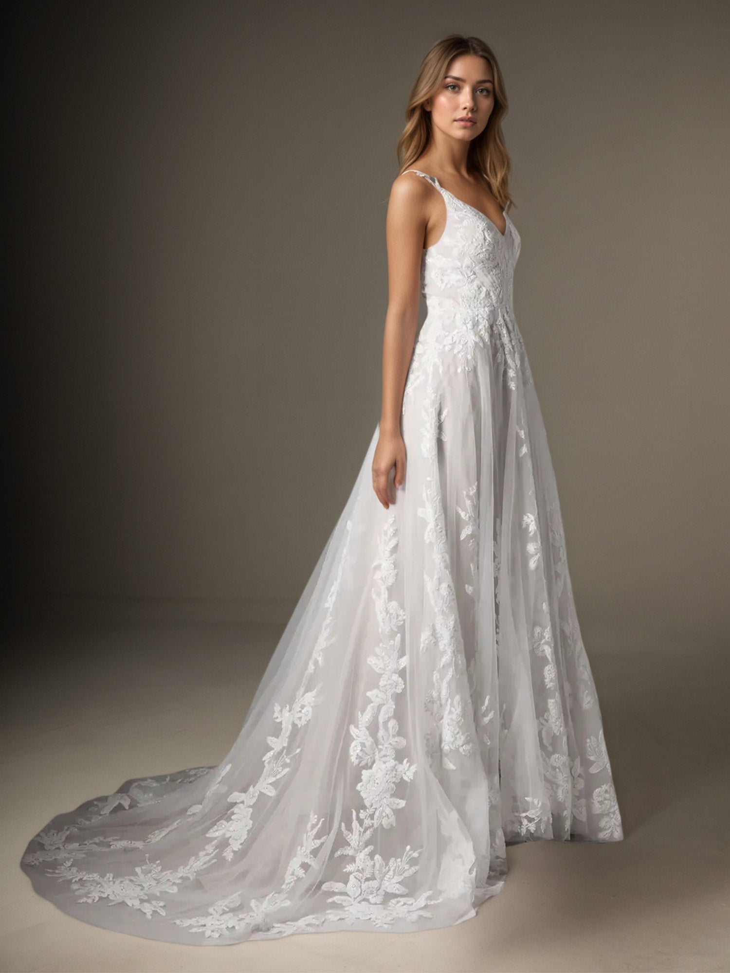Robe de mariée blanche en ligne A à col en V en tulle à sequins