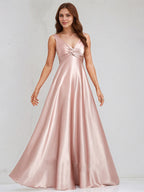 Vestido de madrinha longo em cetim rosa empoeirado, corte A, decote em V, sem mangas