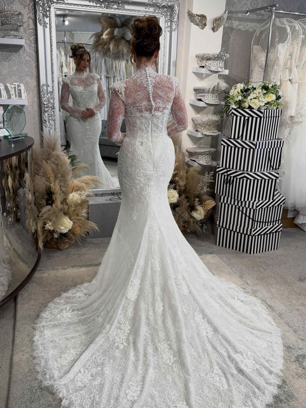 Long Sleeves High Neck Lace Mermaid Wedding Dress