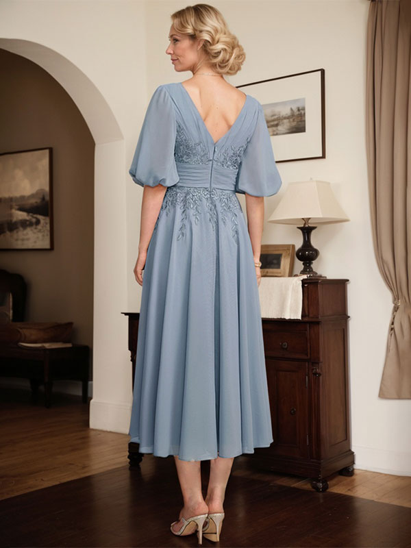 Robe mère de la mariée ligne A en dentelle et chiffon, col en V, longueur thé, avec plis