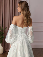 Weißes Ballkleid trägerlos aus Spitze, Hochzeitskleid