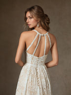 Abito da sposa in pizzo color champagne a linea A