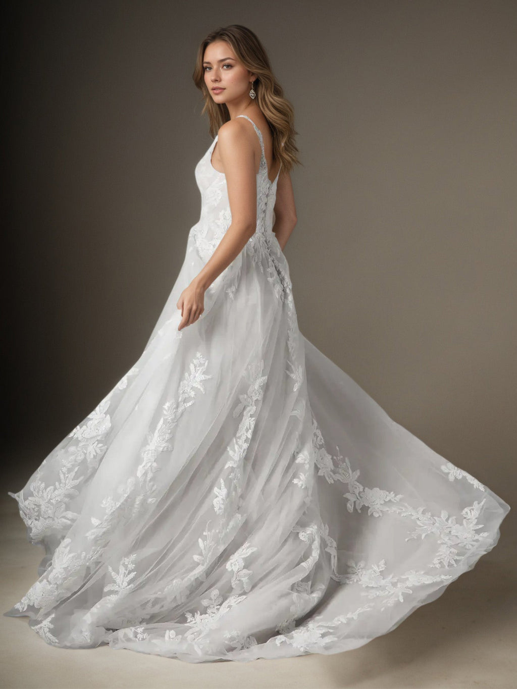 Robe de mariée blanche en ligne A à col en V en tulle à sequins