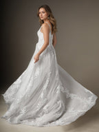 Robe de mariée blanche en ligne A à col en V en tulle à sequins