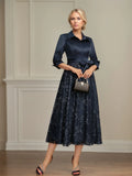A-Linien-Mutter-der-Braut-Kleid mit Kragen, V-Ausschnitt, tea-length, Satin, Spitze, Pailletten und Schleife