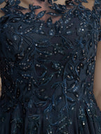 Robe de mère de la mariée en chiffon à coupe évasée, encolure arrondie, longueur au sol, avec appliques et sequins