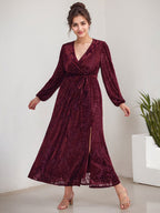 A-Linien V-Ausschnitt langärmliges Samt Tee-Länge Kleid für die Brautmutter mit Schlitz