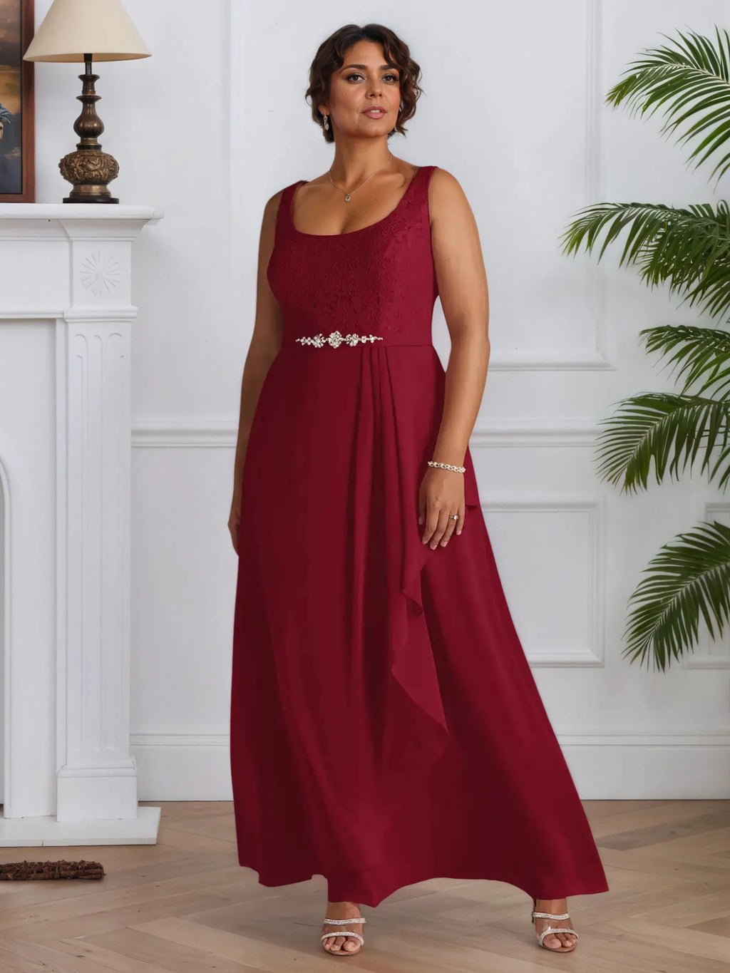 Abito da madre della sposa in chiffon con pizzo, linea A e scollo quadrato