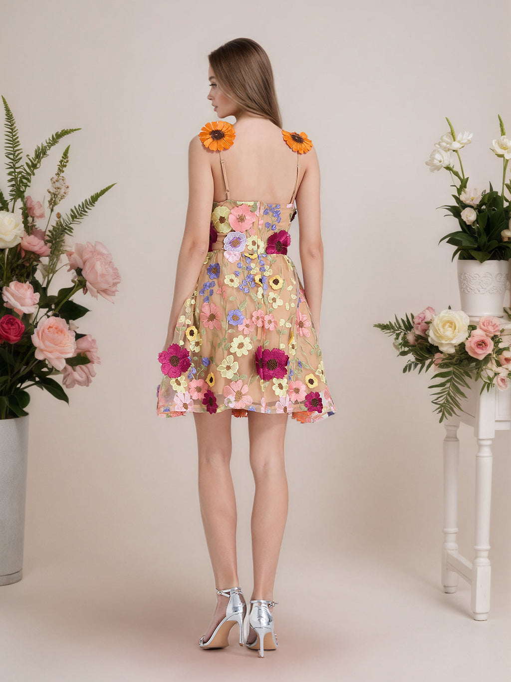 Vestido corto mini de fiesta línea A púrpura con flores 3D