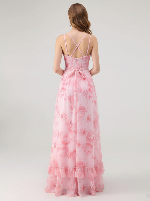 Vestido de dama de honor en línea A de gasa con estampado floral y volantes