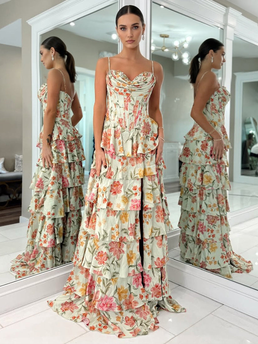 Abito da ballo a balze in chiffon floreale con scollo a cuore e spacco, linea a trapezio