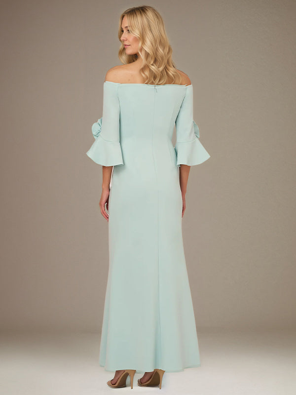 Vestido Verde Menta A Linha de Crepe Stretch Ombro a Ombro com Mangas 1/2 e Comprimento no Tornozelo com Rosa