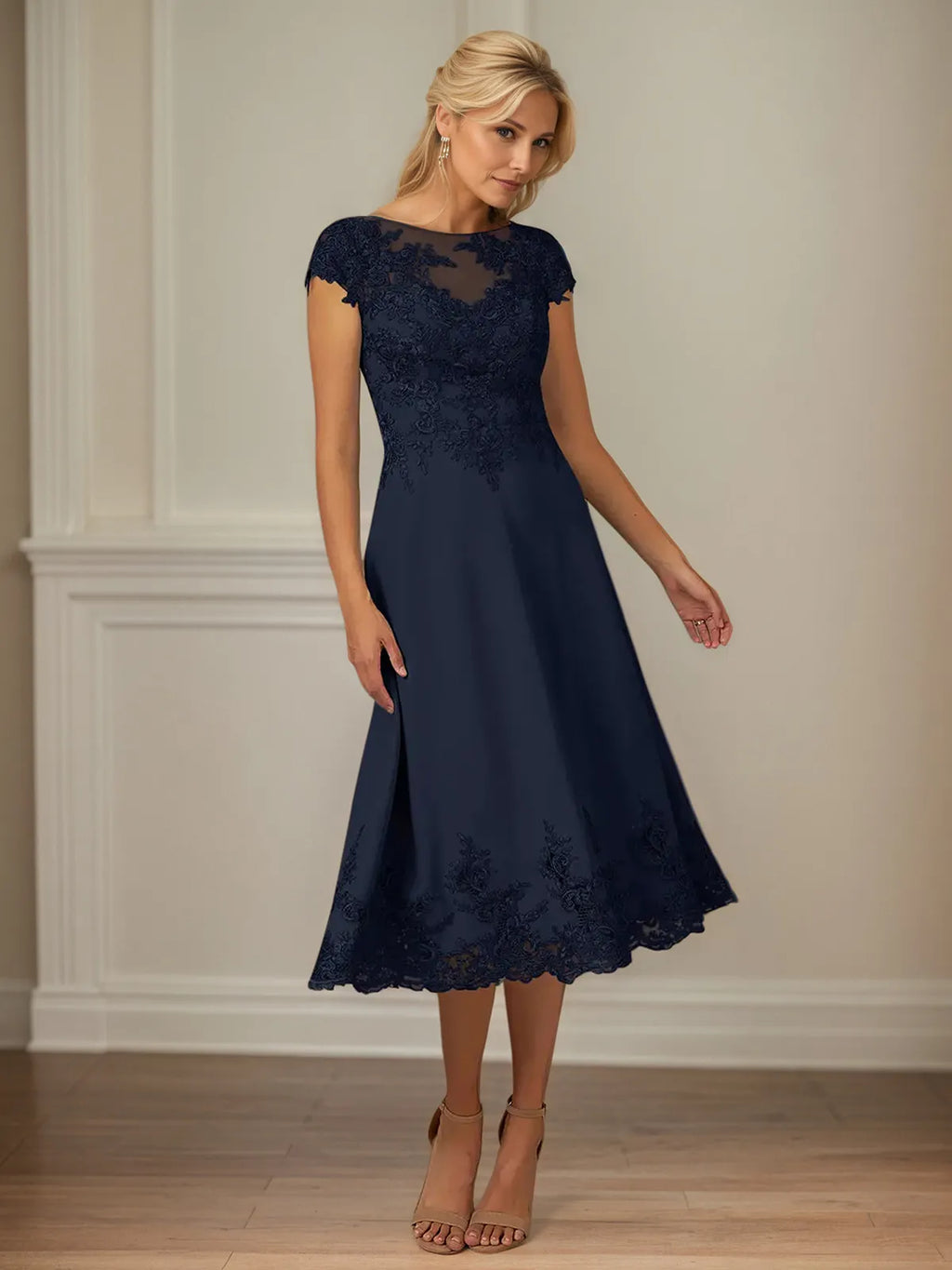 A-Linien Kleid mit Rundhalsausschnitt, kurzen Ärmeln und knöchellangem Chiffon, Mutter der Braut Kleid