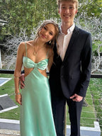 Abito lungo da ballo sexy color acqua con fiocco frontale e cut-out