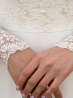 Long Sleeves Wedding Dresses V Neck Backless Bridal Dresses for Women