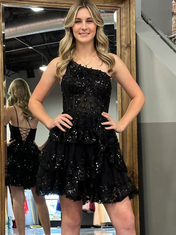 A-Linien Ein-Schulter Abschlussballkleid mit Applikationen
