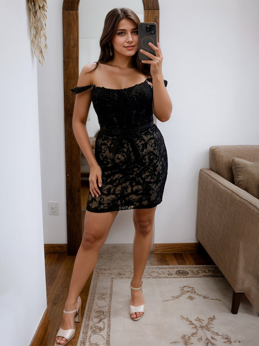 Robe moulante en dentelle à épaules dénudées pour bal de promo avec ceinture à nœud