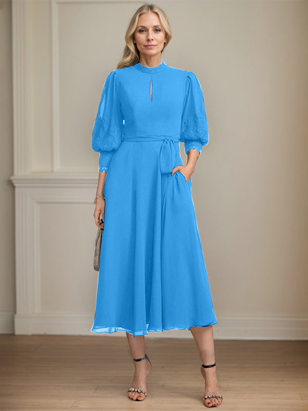 A-Linien Kleid mit hohem Kragen, tea-länge, Spitze und Chiffon, Brautmutterkleid mit Schleife