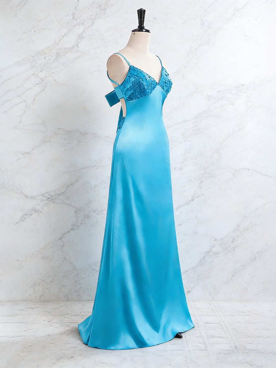 Vestido longo de baile azul cetim com corpete bordado e decote em V em A