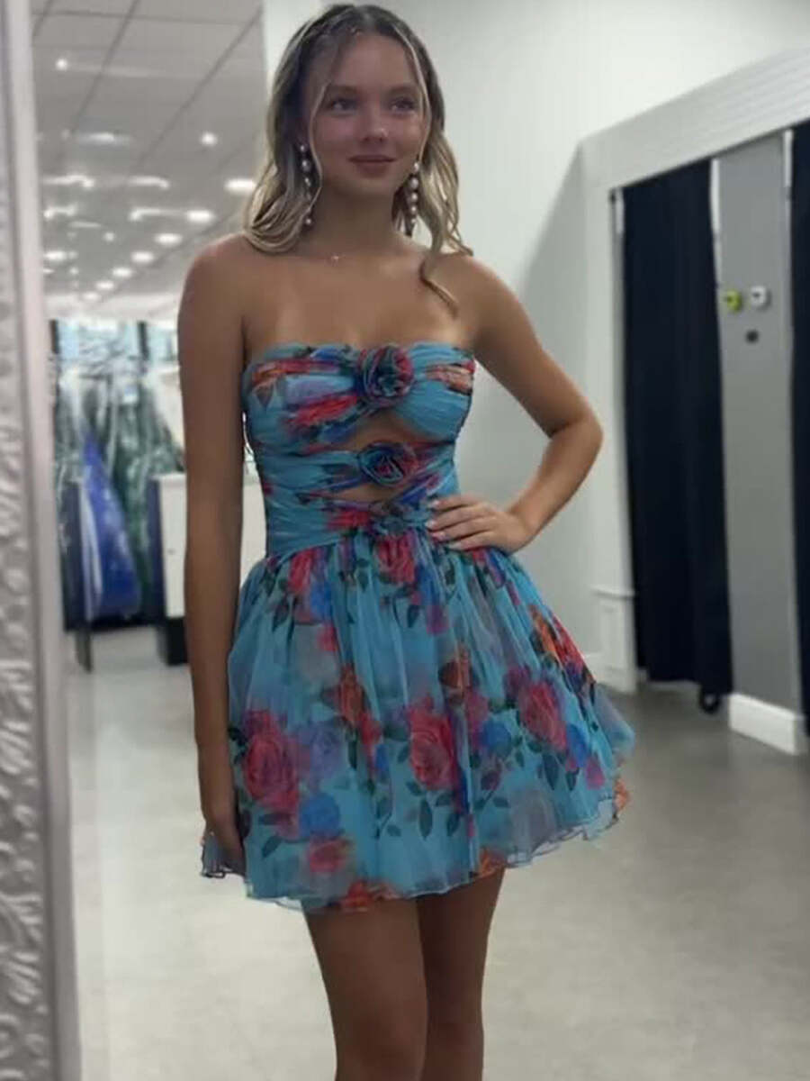 Robe courte de bal de promo ligne A fleurie froncée sans bretelles