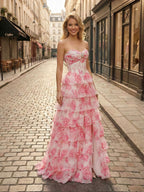 Blaues florales trägerloses, gestuftes Rüschen-Corsagen langes Prom-Kleid mit Schlitz