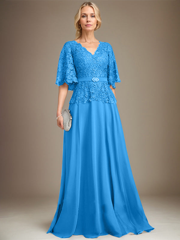 A-Linien V-Ausschnitt Bodenlanges Chiffon-Spitzen Mutter-der-Braut-Kleid mit Kristallbrosche und Strass