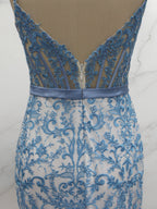 Blaues, florales Meerjungfrauen-Abendkleid mit Sweetheart-Ausschnitt, Spaghettiträgern und Korsett